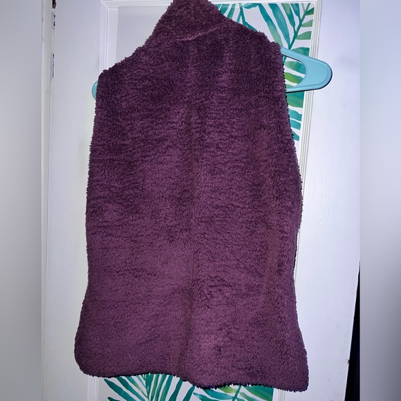 Patagonia Los Gatos Wine/Bergundy Reversible Vest Women’s S - Picture 3 of 3